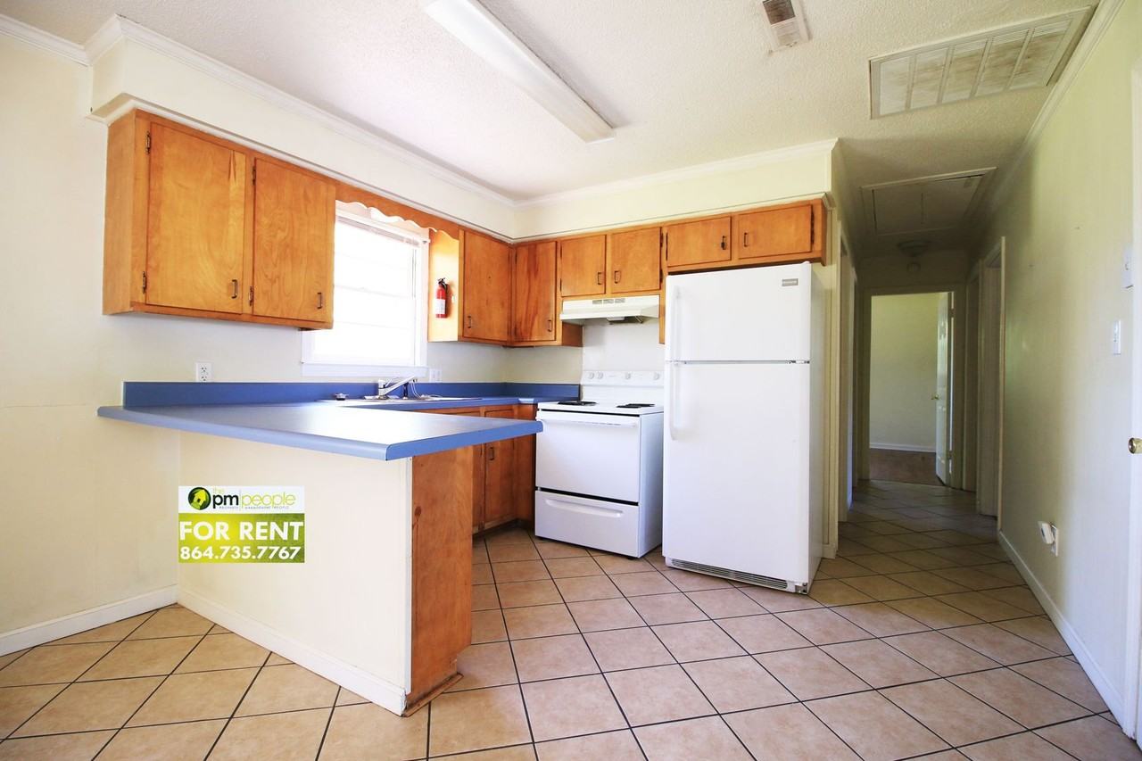 209 Old Bramlett Rd - Photo 4 of 23