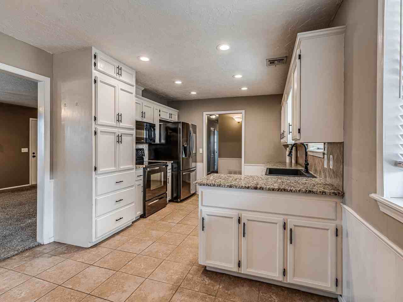 33037 E 148th St S - Photo 2 of 50