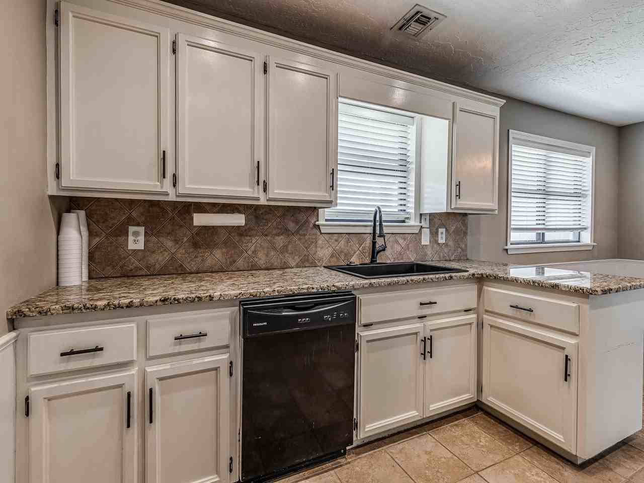 33037 E 148th St S - Photo 3 of 50