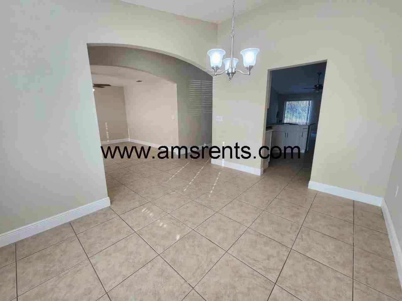149 Conch Dr - Photo 6 of 41