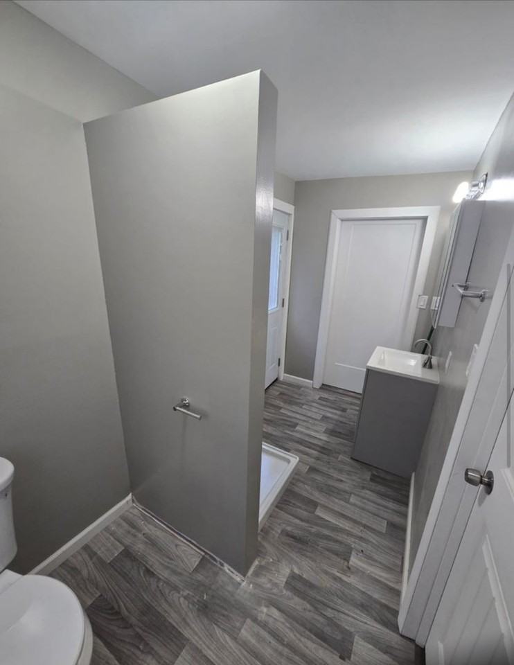 108 E Ruby Ave - Photo 6 of 10