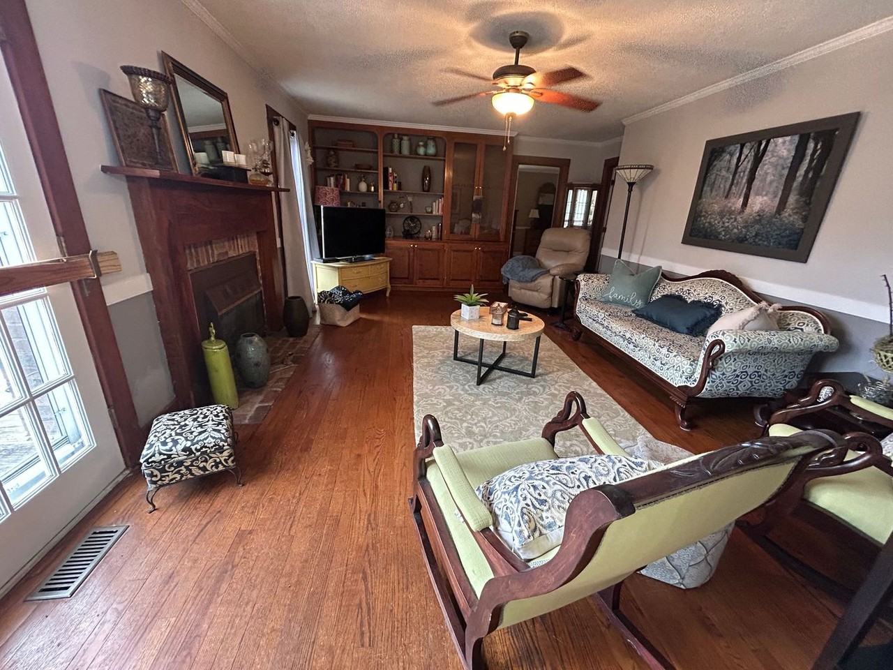 2261 Wooten Rd - Photo 3 of 14