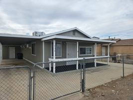 featured image of 734 Swan Dr