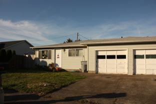 325 28th Ave Se - Photo 1 of 1
