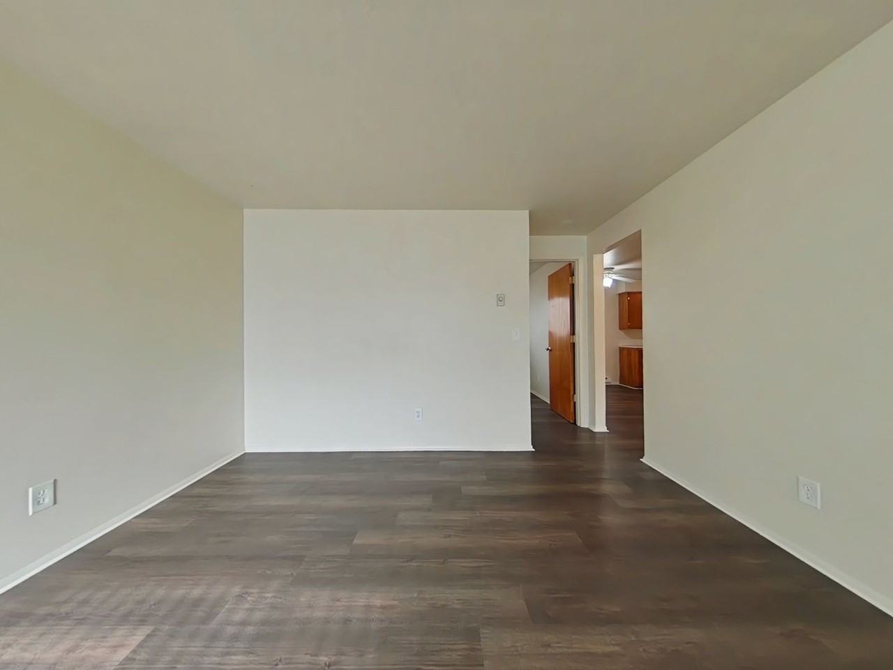 325 28th Avenue Southeast - Photo 7 of 18