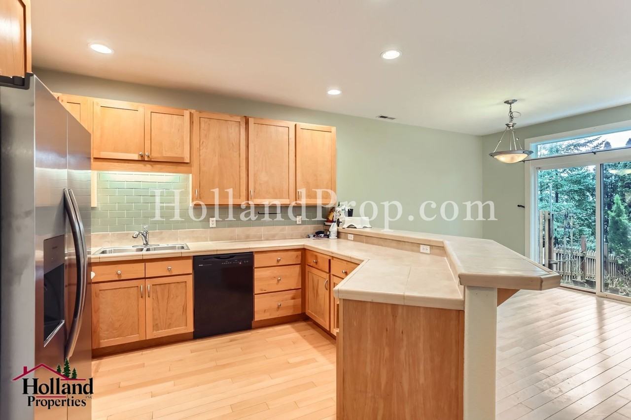 9540 Sw Lodestone Dr - Photo 7 of 18