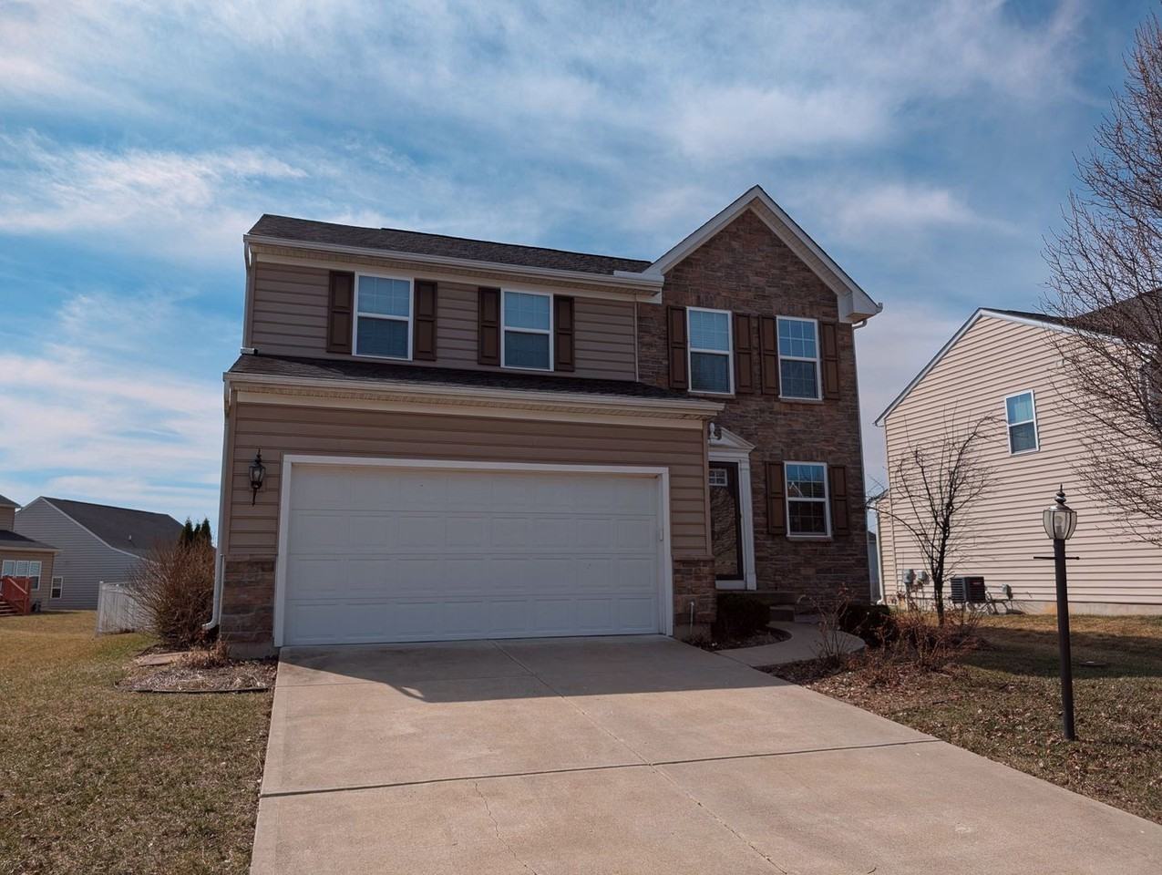 530 Recess Dr - Photo 2 of 25