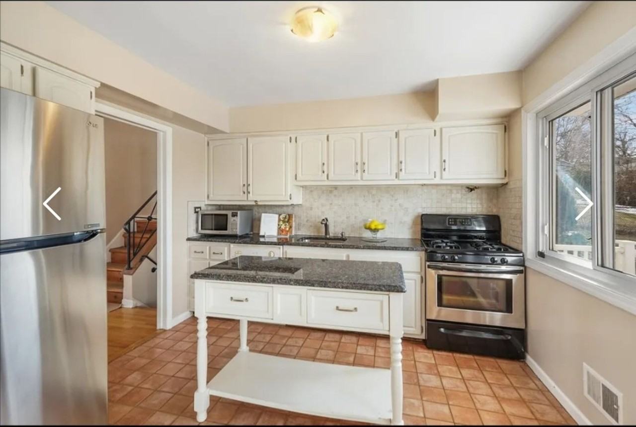 1 Skytop Rd - Photo 3 of 19