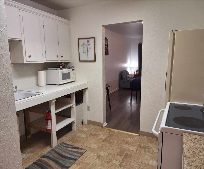 3204 Busch Street #3208 - Photo 6 of 11