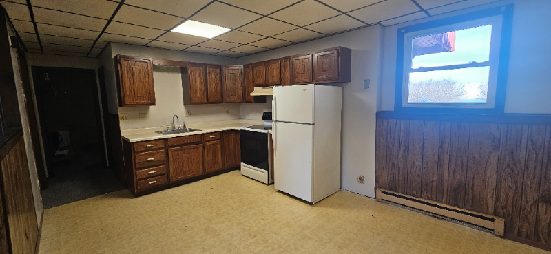 409 E 13th Ave #A - Photo 2 of 8