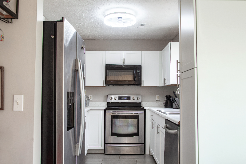 6009 Monroe Xing - Photo 2 of 17