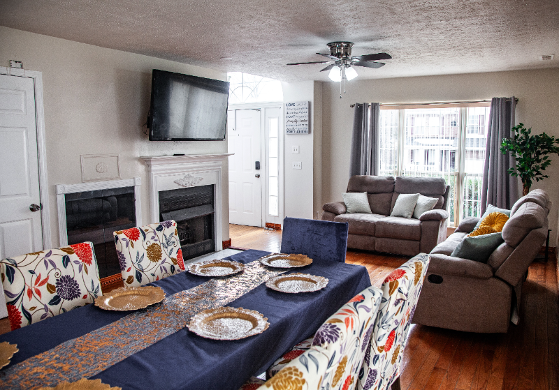 6009 Monroe Xing - Photo 6 of 17