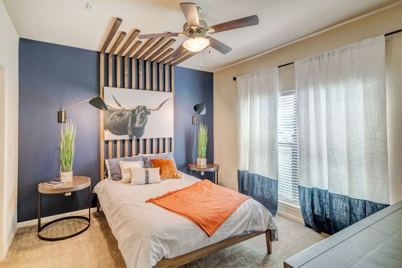 Landing at Double Creek - Photo 6 of 37