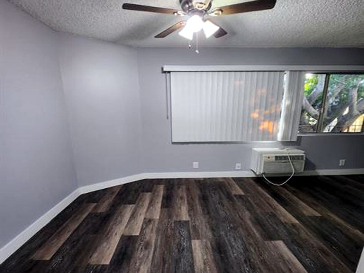 215 South Rampart Boulevard - Photo 3 of 36