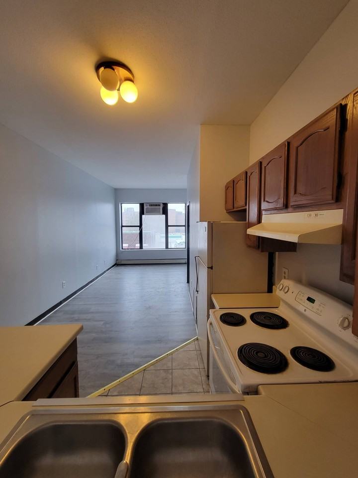 904 Rice - Photo 2 of 50