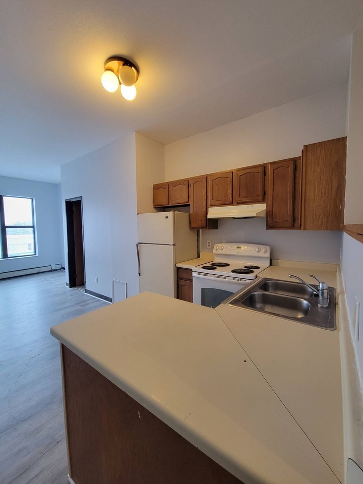 904 Rice - Photo 3 of 50