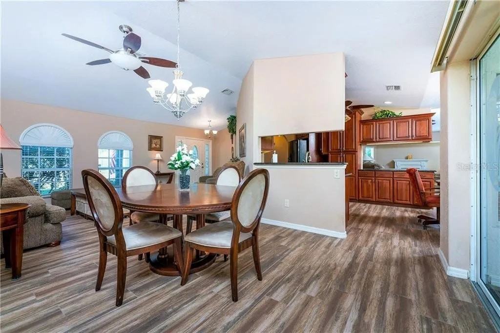 25173 Recife Drive - Photo 3 of 14