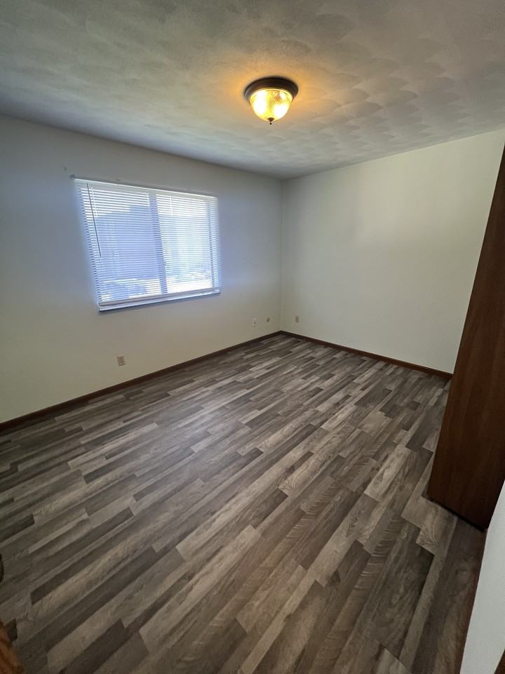 3070 4th Street - Photo 2 of 6