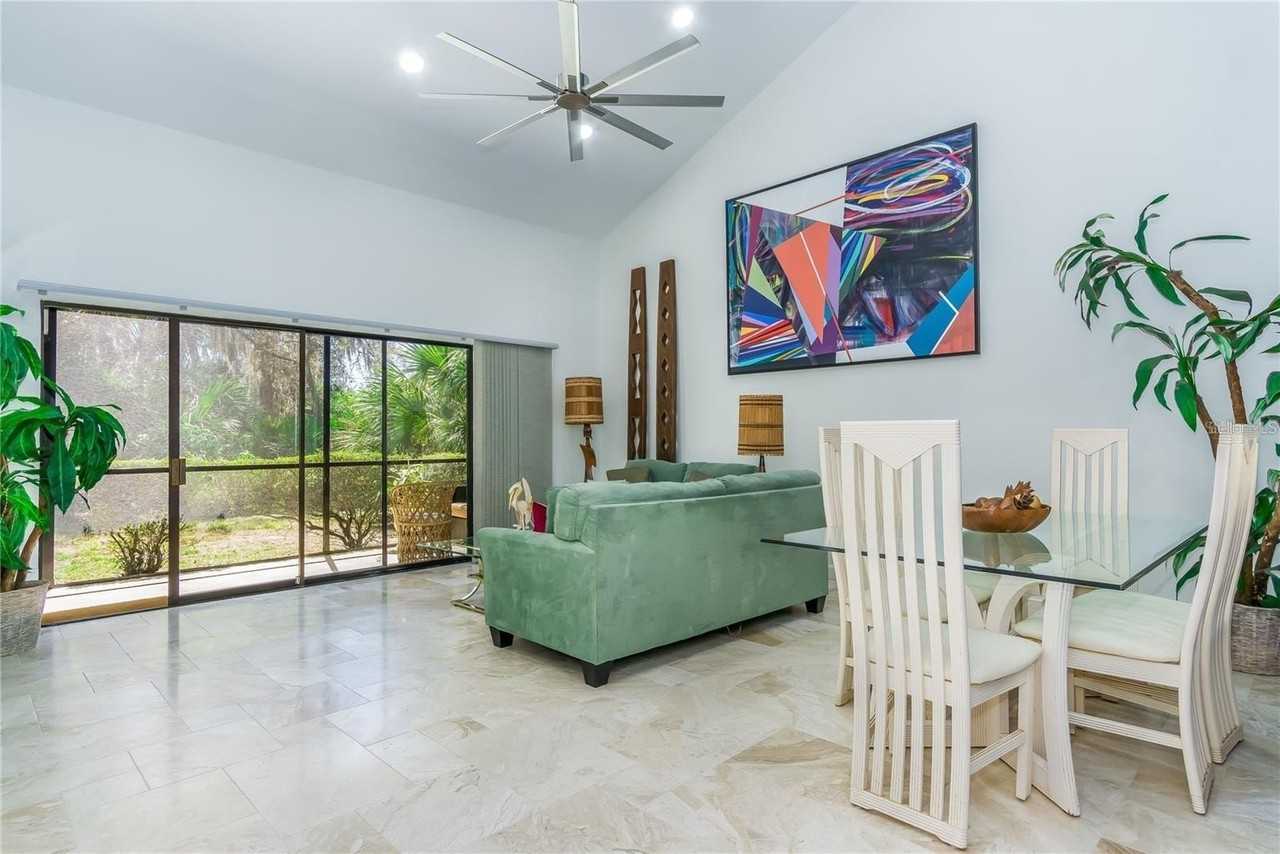 101 Woodland Pl - Photo 7 of 35