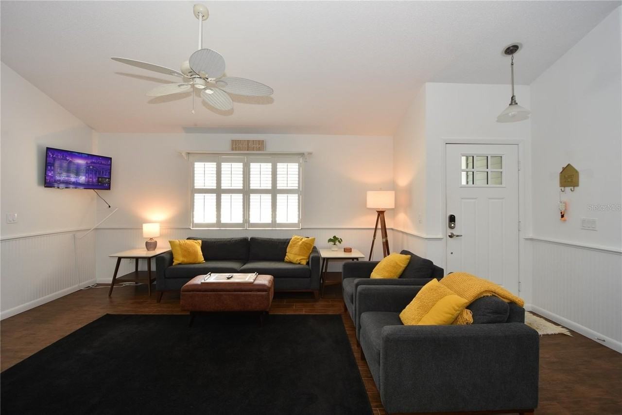 35 Andover Dr - Photo 6 of 50