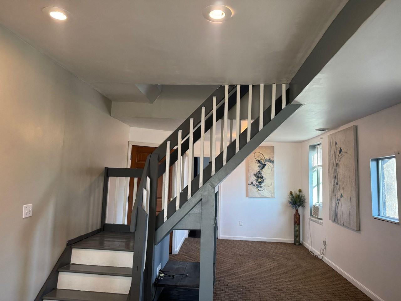 N Monroe St - Photo 5 of 9