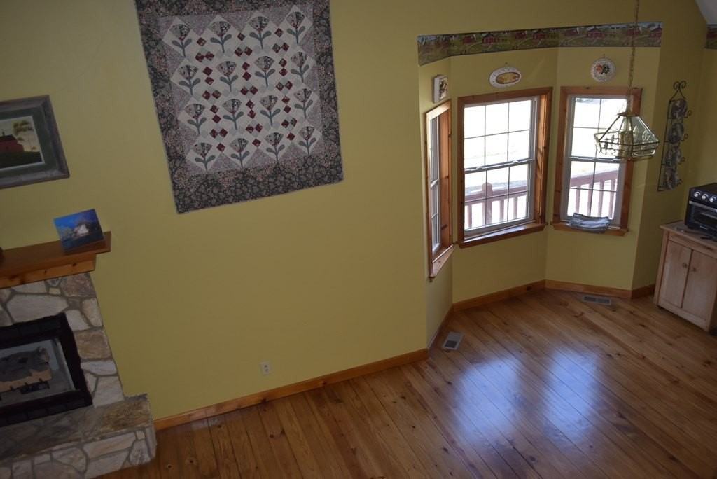 58 Dillard Pl - Photo 3 of 16