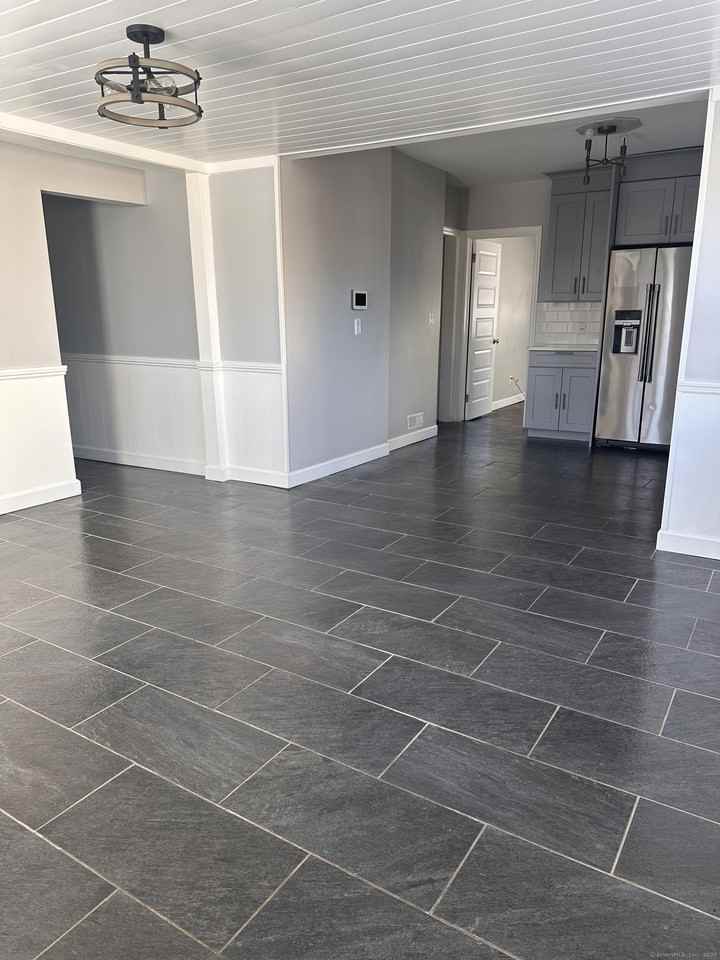 20 Summitt Ave - Photo 2 of 19
