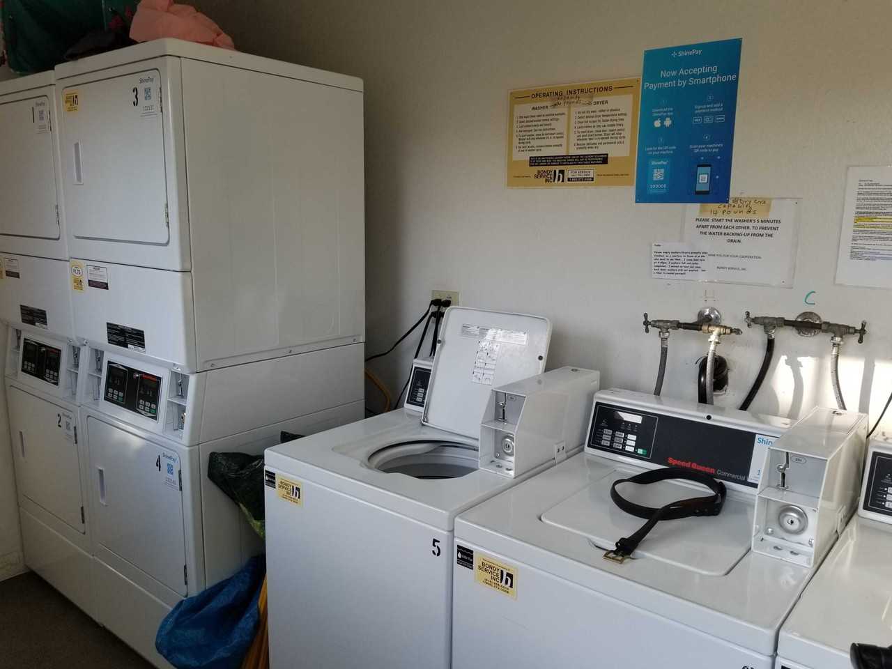 Moorpark St - Photo 6 of 32