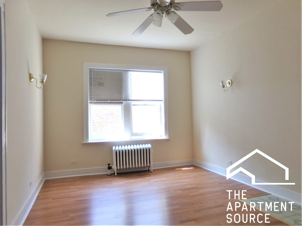 6916 N Lakewood Ave #409 - Photo 2 of 5