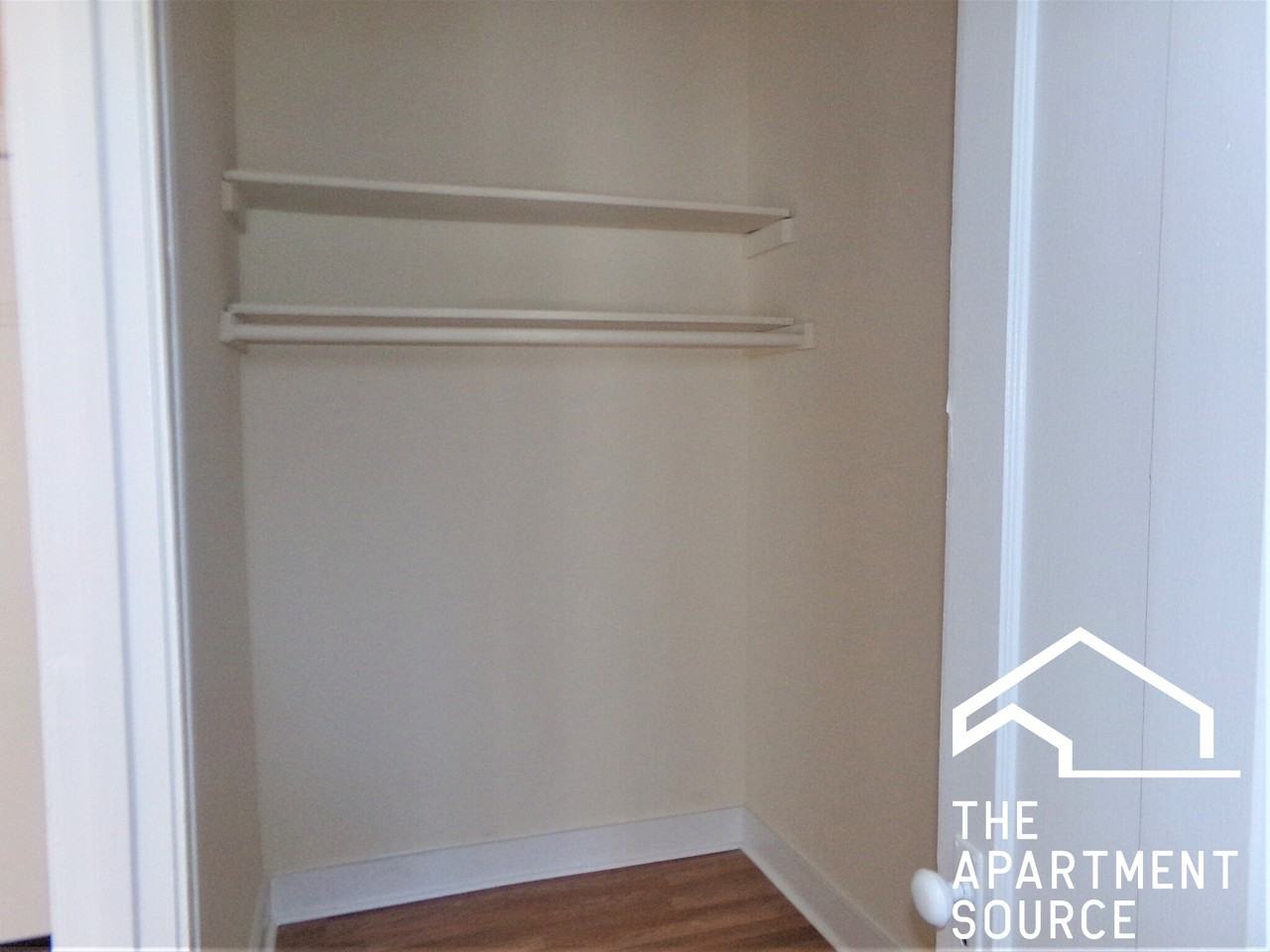 6916 N Lakewood Ave #409 - Photo 3 of 5