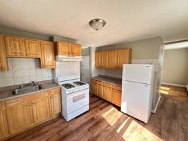 featured image of 42 Hurd St #2