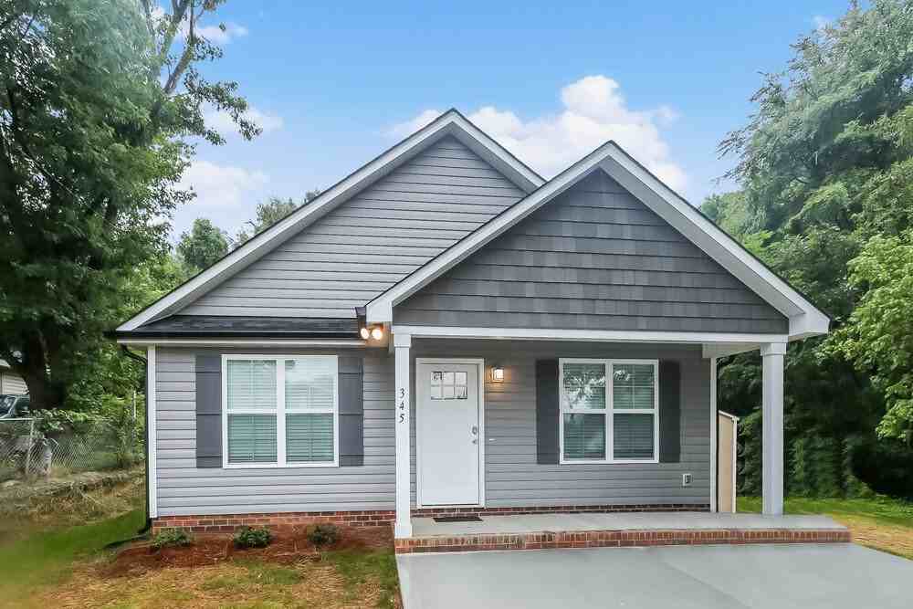 345 Pecan Ct Sw - Photo 3 of 16