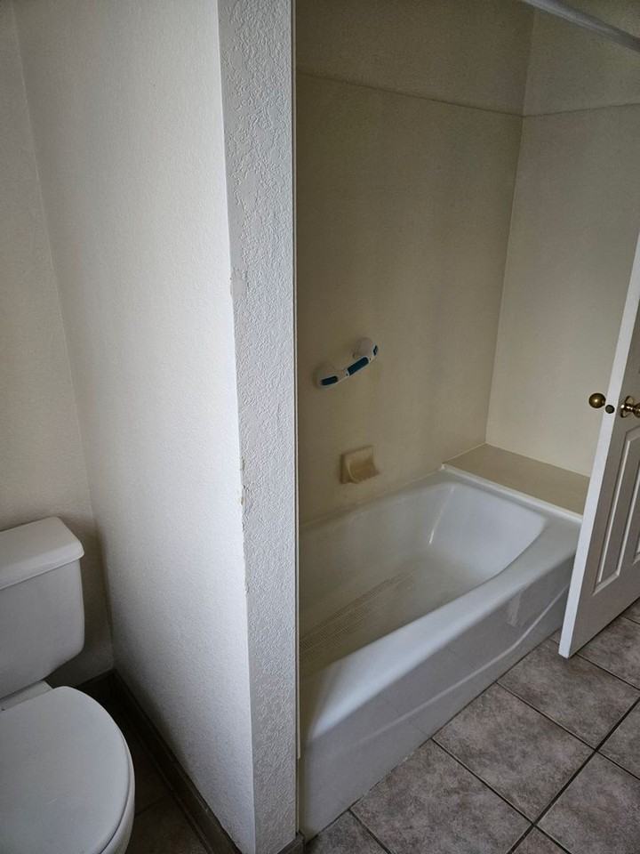 833 W 800 N - Photo 6 of 14