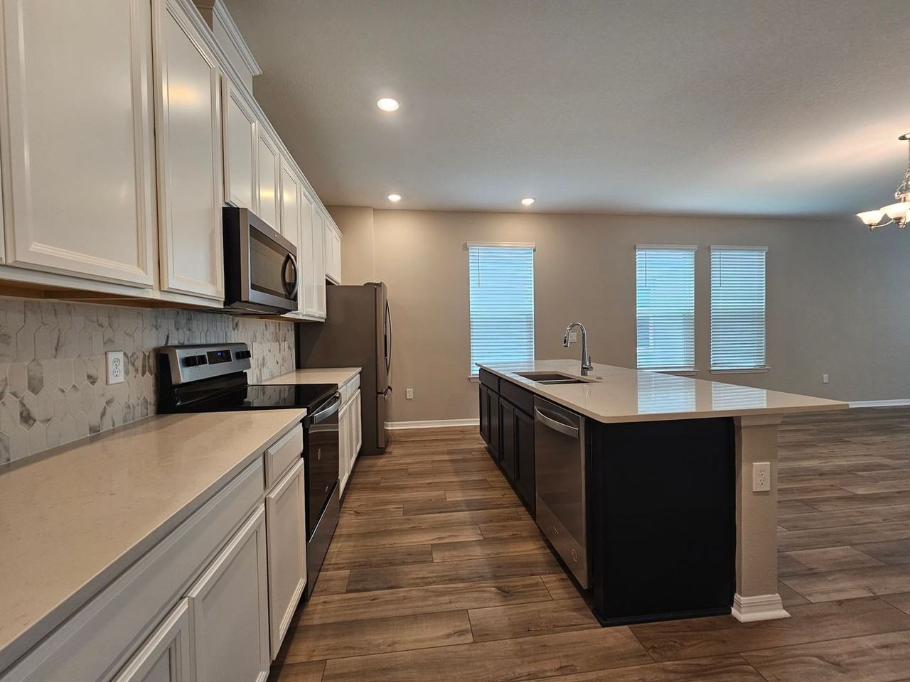 14387 Braemar St - Photo 6 of 48