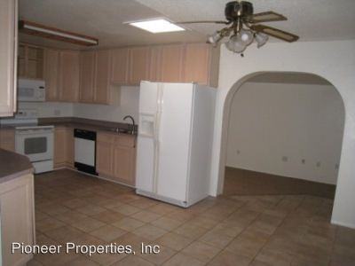 8000 E Manitoba Pl - Photo 3 of 15