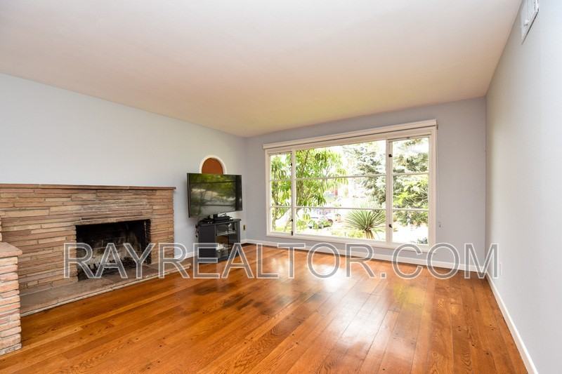 4232 Laguna Ave - Photo 3 of 21