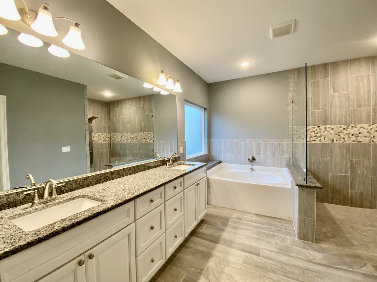 5468 Dallas Ct - Photo 7 of 32