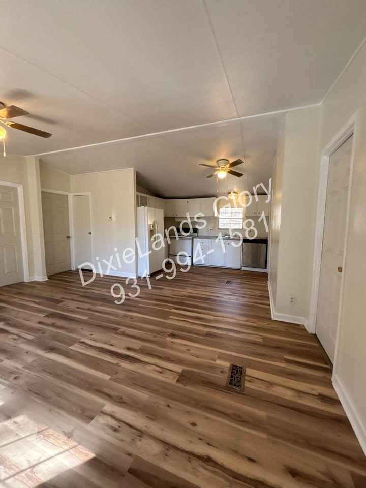 1778 Old Highwayn - Photo 2 of 17