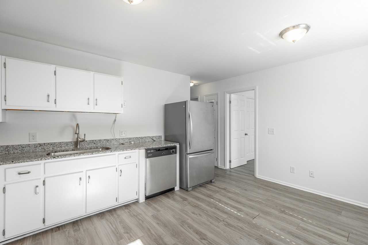 114 Hendricks Blvd #NA - Photo 7 of 16