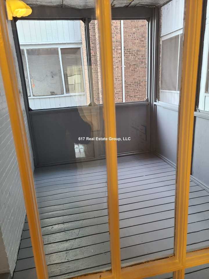 8 Farrington Ave #2 - Photo 7 of 17