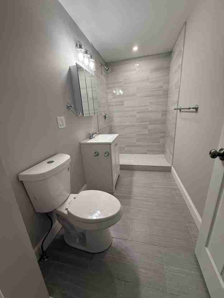 40 Fowler St #2 - Photo 5 of 12