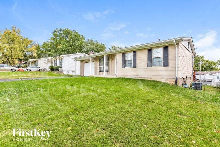 4816 Tall Tree Ln - Photo 2 of 15