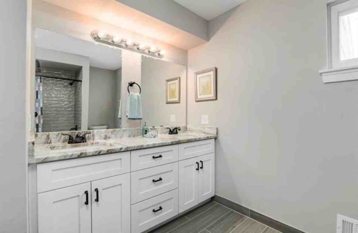 11221 East 14 Mile Road - Photo 7 of 35