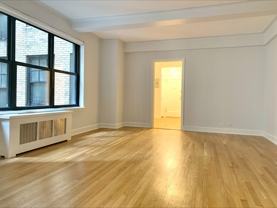 E 58th St #10G - Photo 1 of 1