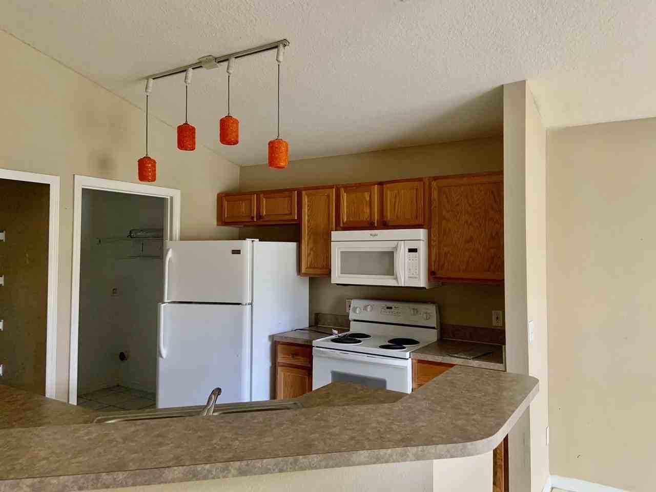 130 Wornall Dr - Photo 6 of 20