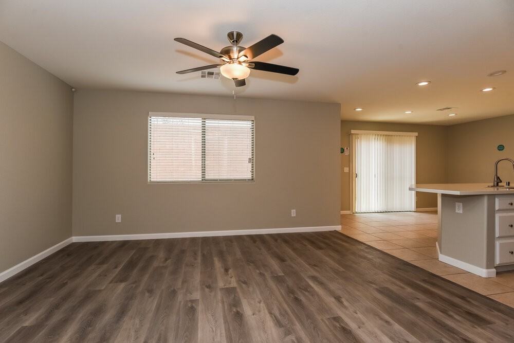 10974 Florence Hills St - Photo 6 of 17