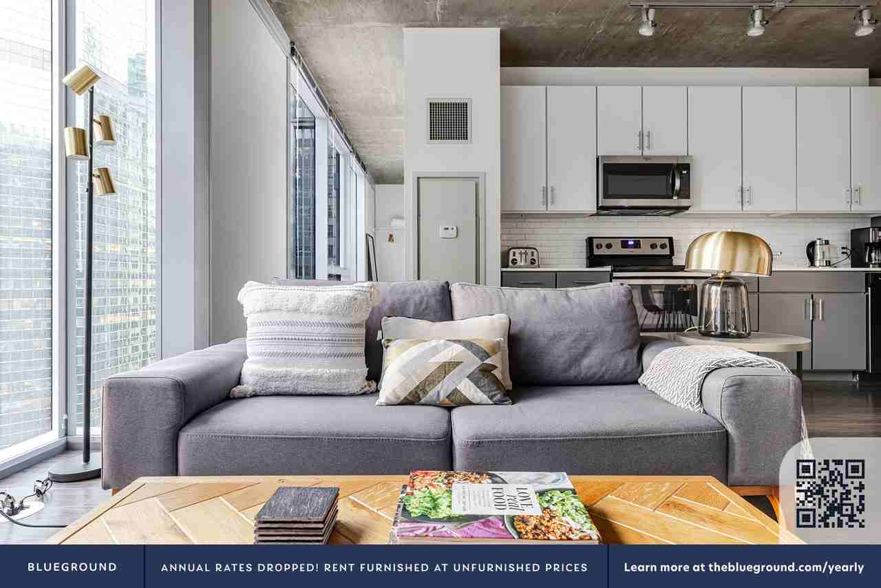 215 W Lake St #1203 - Photo 4 of 48