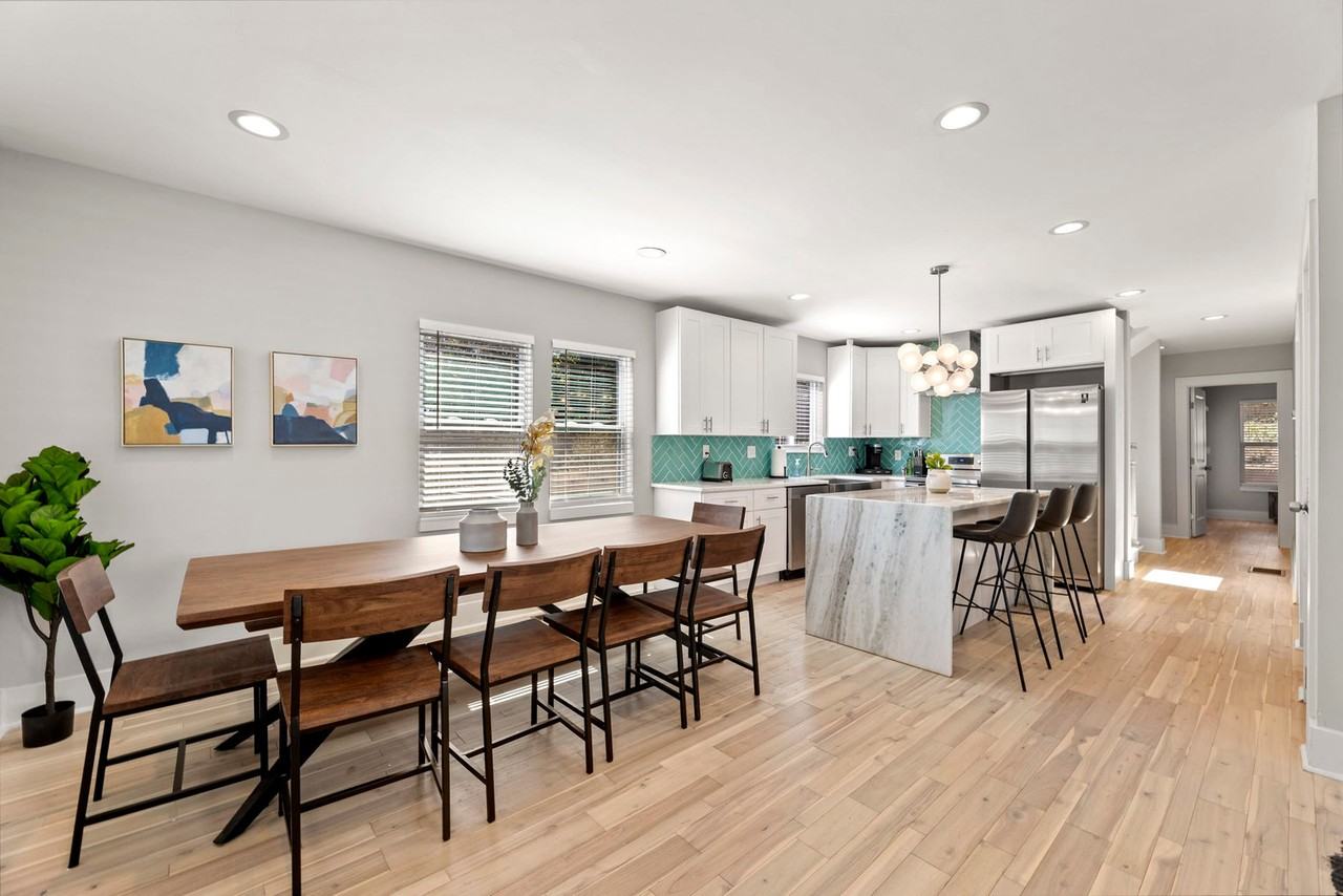 201 Clay Street Southeast - Photo 5 of 71