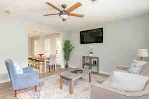 featured image of 5617 Ventura Dr