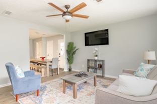 5617 Ventura Dr - Photo 1 of 1